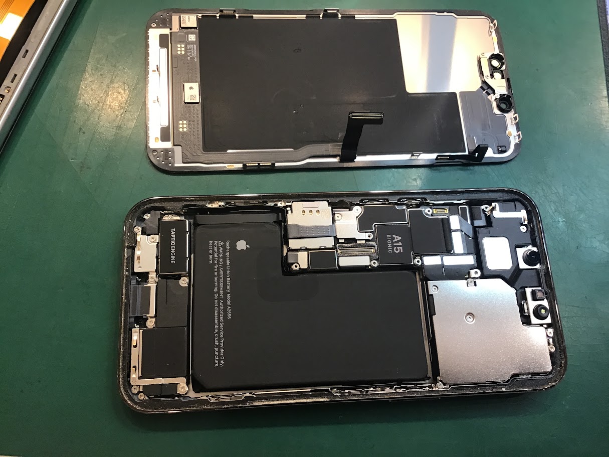 iPhone13Proのバッテリー交換ならデータそのまま修理可能なスマホ修理工房セレオ甲府店へ！